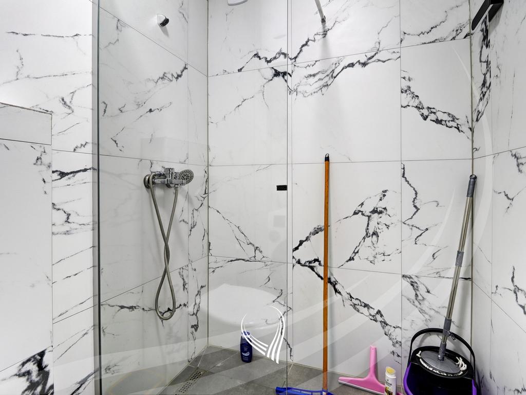 Banesë me 1 dhomë gjumi me qira në lagjen Aktash8