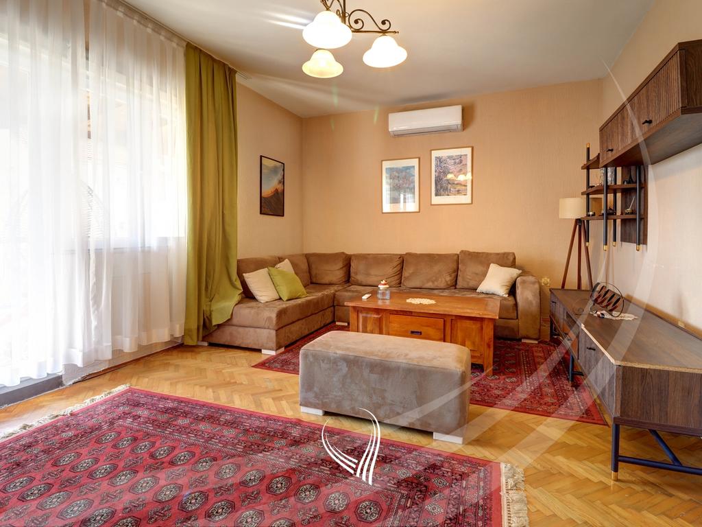 Shtëpi me 3 dhoma gjumi me qira në Çagllavicë3