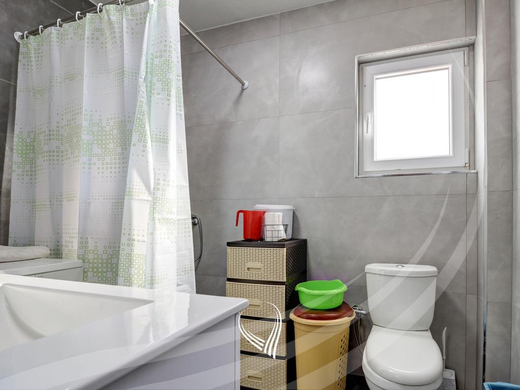 Shtëpi me 3 dhoma gjumi me qira në Çagllavicë12