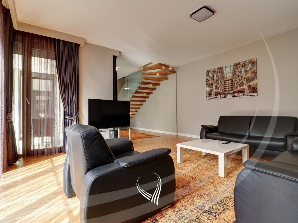 Duplex banesë me 3 dhoma gjumi me qira në lagjen Aktash – Ivy Residence2