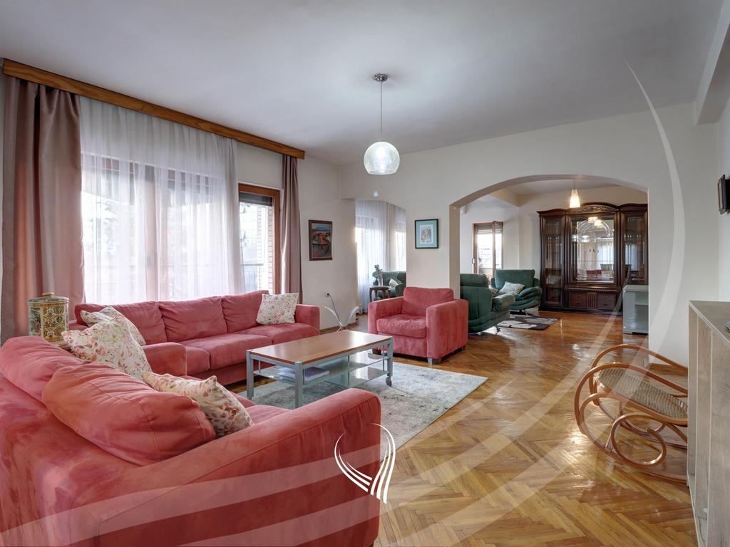 3 bedroom apartment for rent in Ulpiana neighborhood2