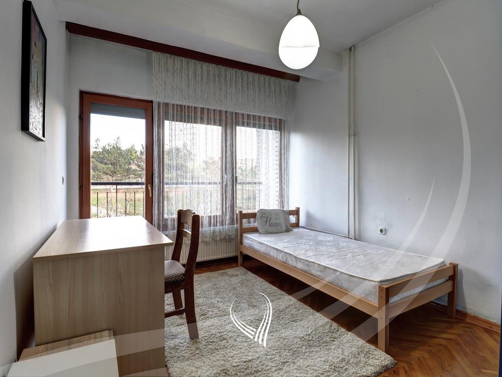 3 bedroom apartment for rent in Ulpiana neighborhood10