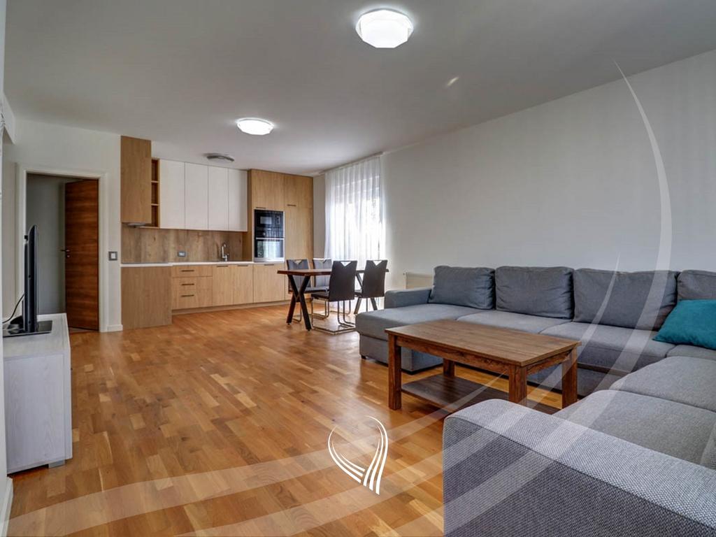 Banesë me 2 dhoma gjumi me qira në lagjen Bregu I Diellit - Iliria Building2