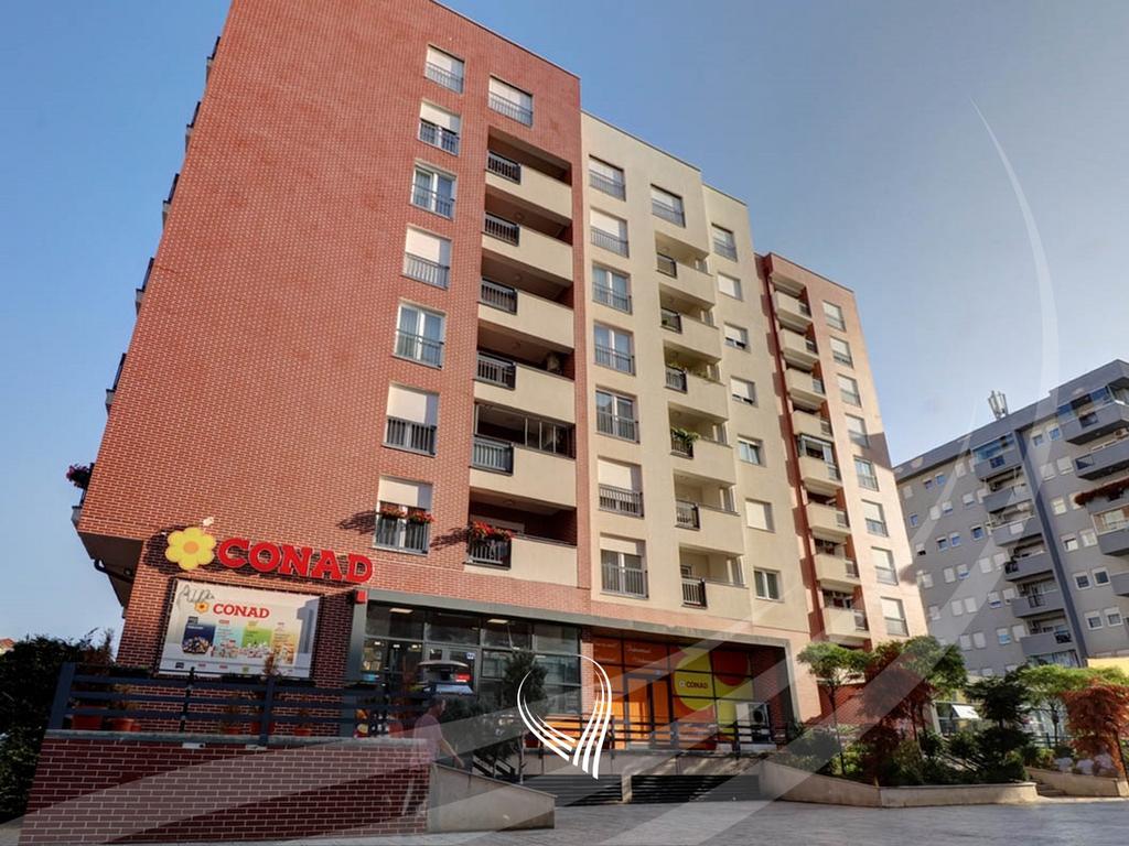 Banesë me 2 dhoma gjumi me qira në lagjen Bregu I Diellit - Iliria Building13