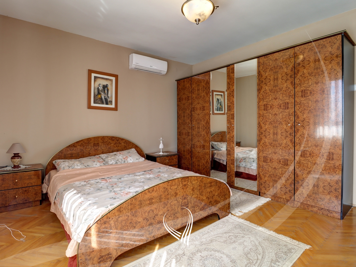 Shtëpi me 3 dhoma gjumi me qira në Çagllavicë9