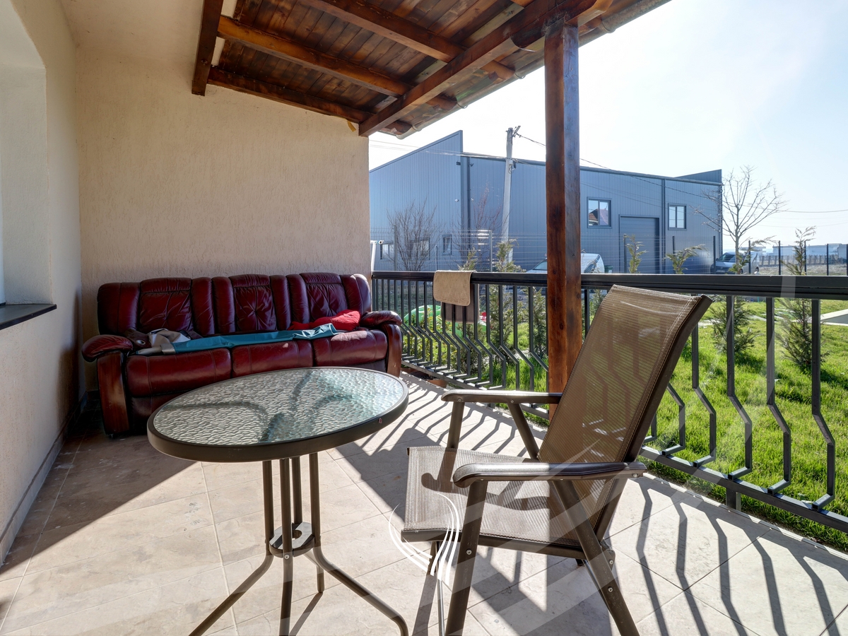 Shtëpi me 3 dhoma gjumi me qira në Çagllavicë10