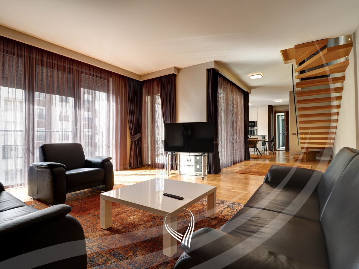 Duplex banesë me 3 dhoma gjumi me qira në lagjen Aktash – Ivy Residence