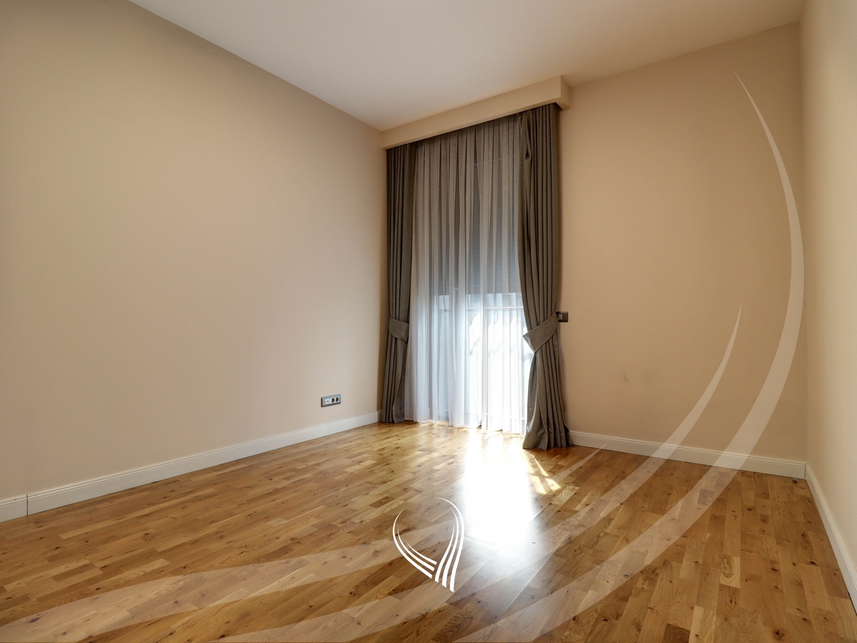 Duplex banesë me 3 dhoma gjumi me qira në lagjen Aktash – Ivy Residence15