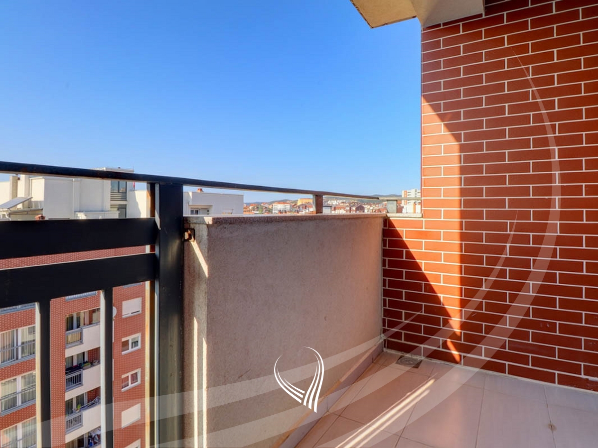 Banesë me 2 dhoma gjumi me qira në lagjen Bregu I Diellit - Iliria Building9