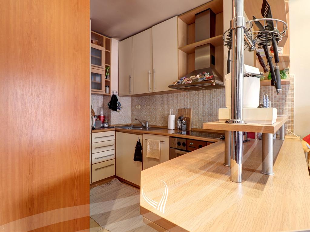 Garsoniere për shitje në lagjen Bregu i Diellit3