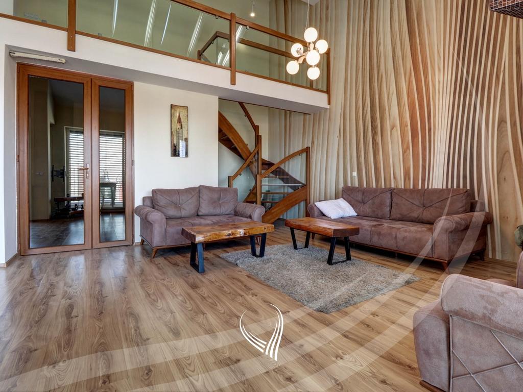 Duplex penthouse 123m2 for sale in Arbëria neighborhood - Dragodan3