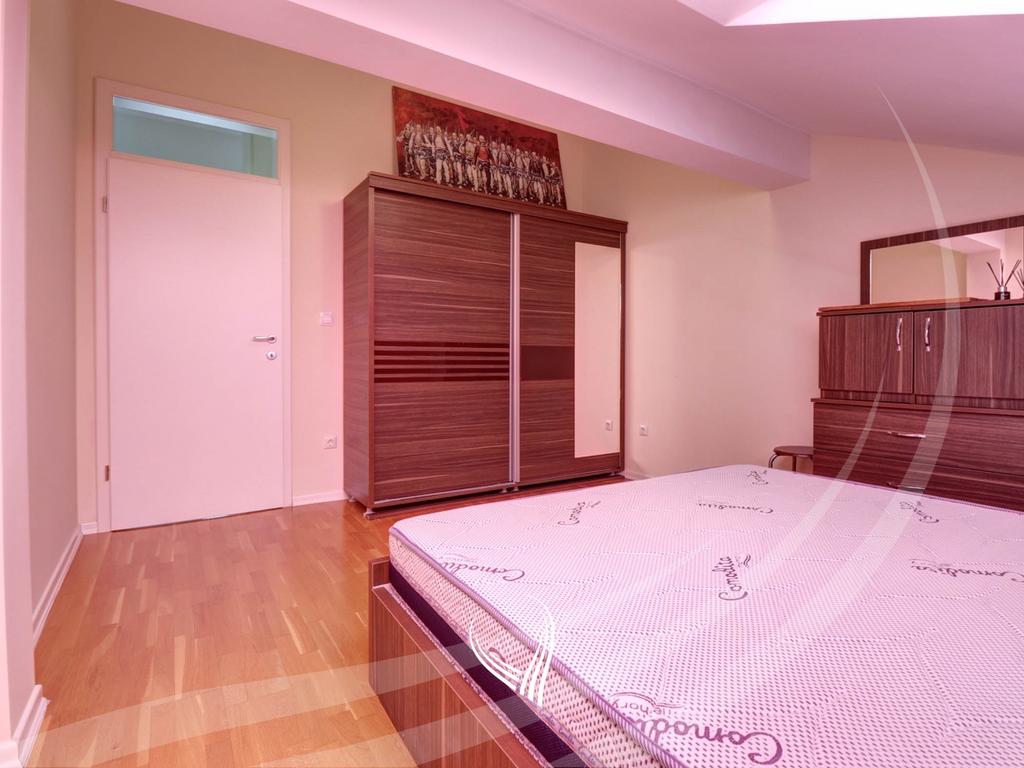 Duplex penthouse 123m2 for sale in Arbëria neighborhood - Dragodan15