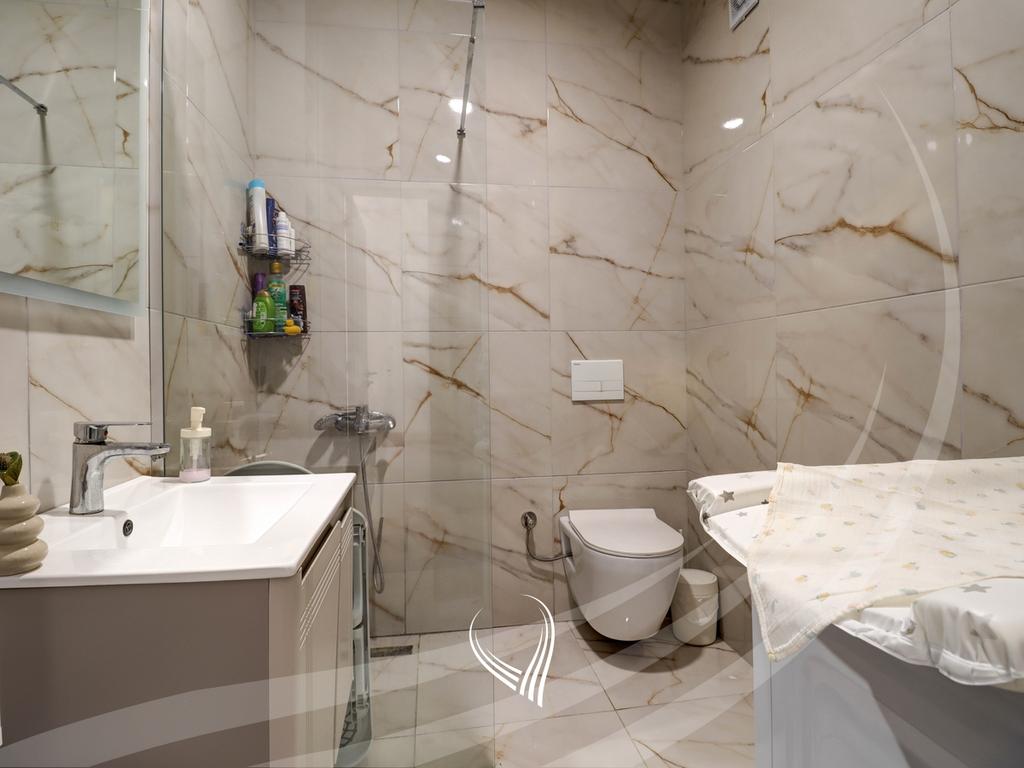 Banesë me 1 dhomë gjumi në shitje në lagjen Mati 1 - Model Slovenia8