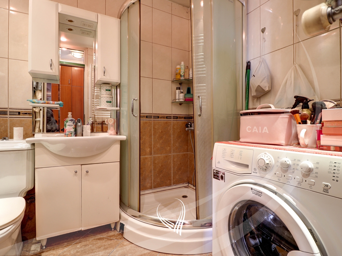 Garsoniere për shitje në lagjen Bregu i Diellit7