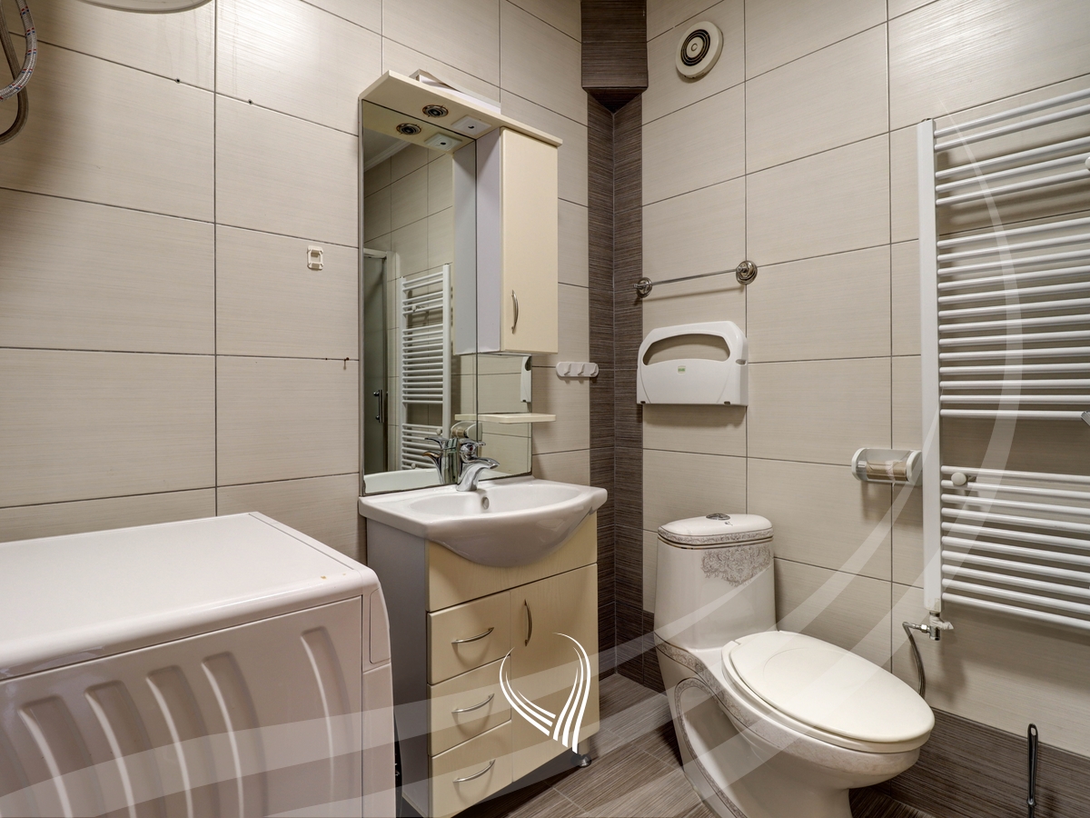 Objekt afarist 330m2 me qira në lagjen Ulpiana18