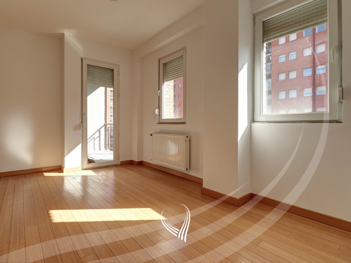 Banesë me 2 dhoma gjumi në shitje në lagjen Mati 16