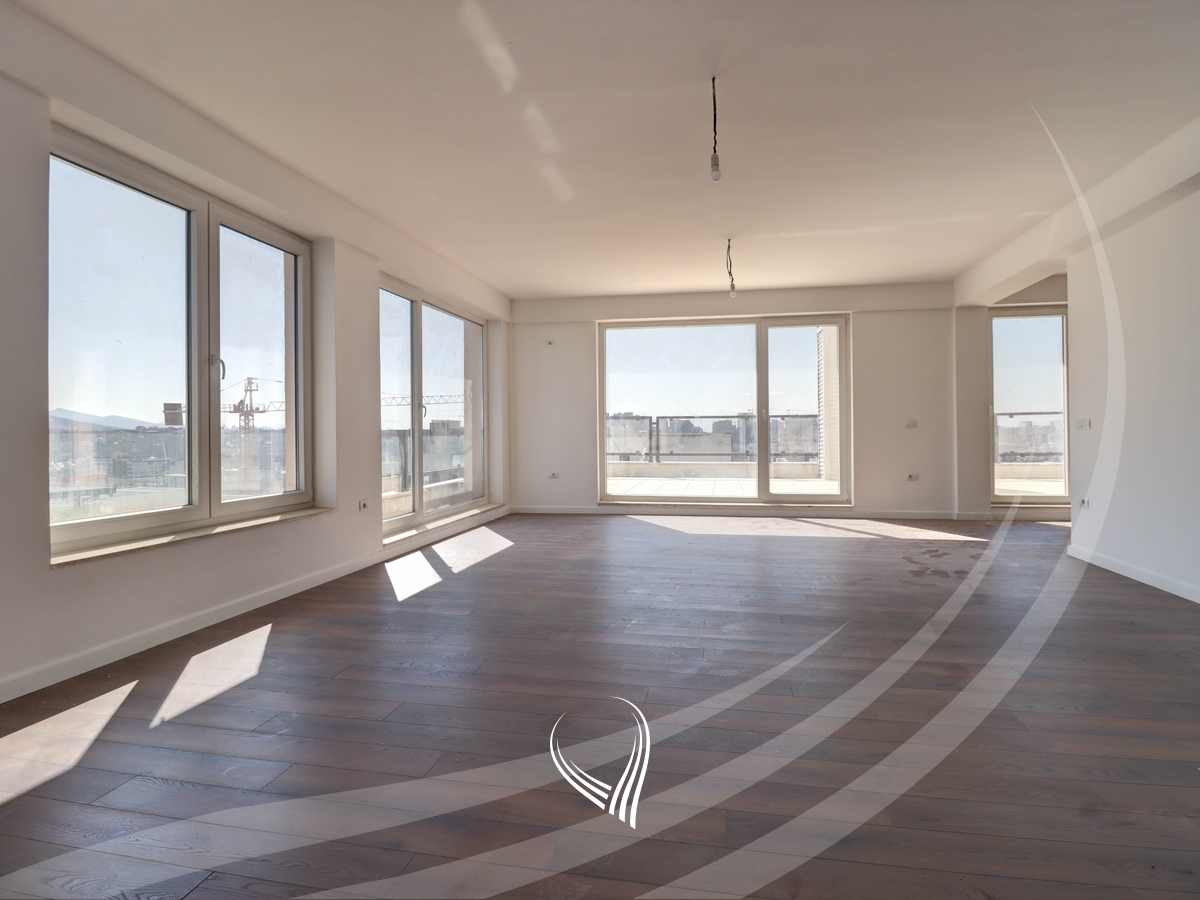 Penthouse – Zyre me 5 dhoma pune me qira në lagjen Mati 11