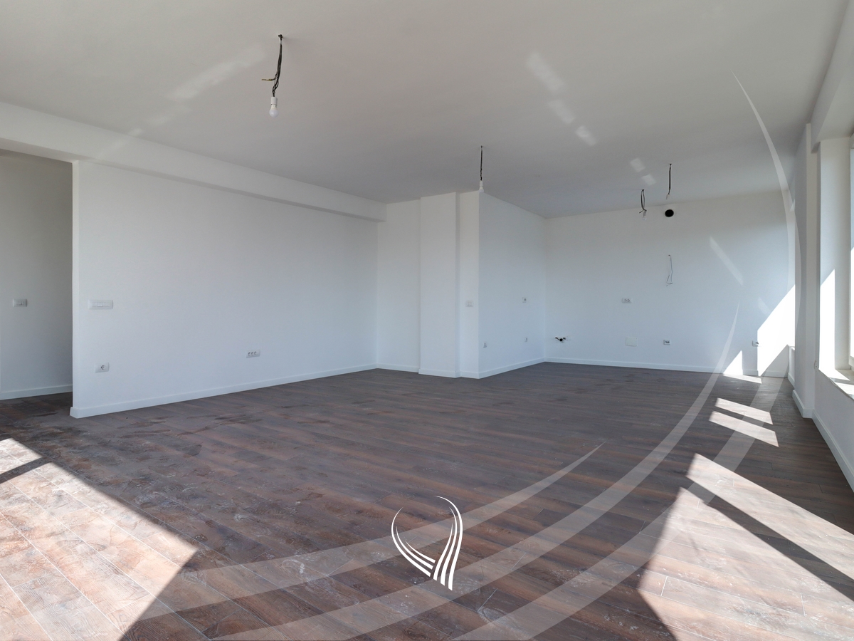 Penthouse – Zyre me 5 dhoma pune me qira në lagjen Mati 12