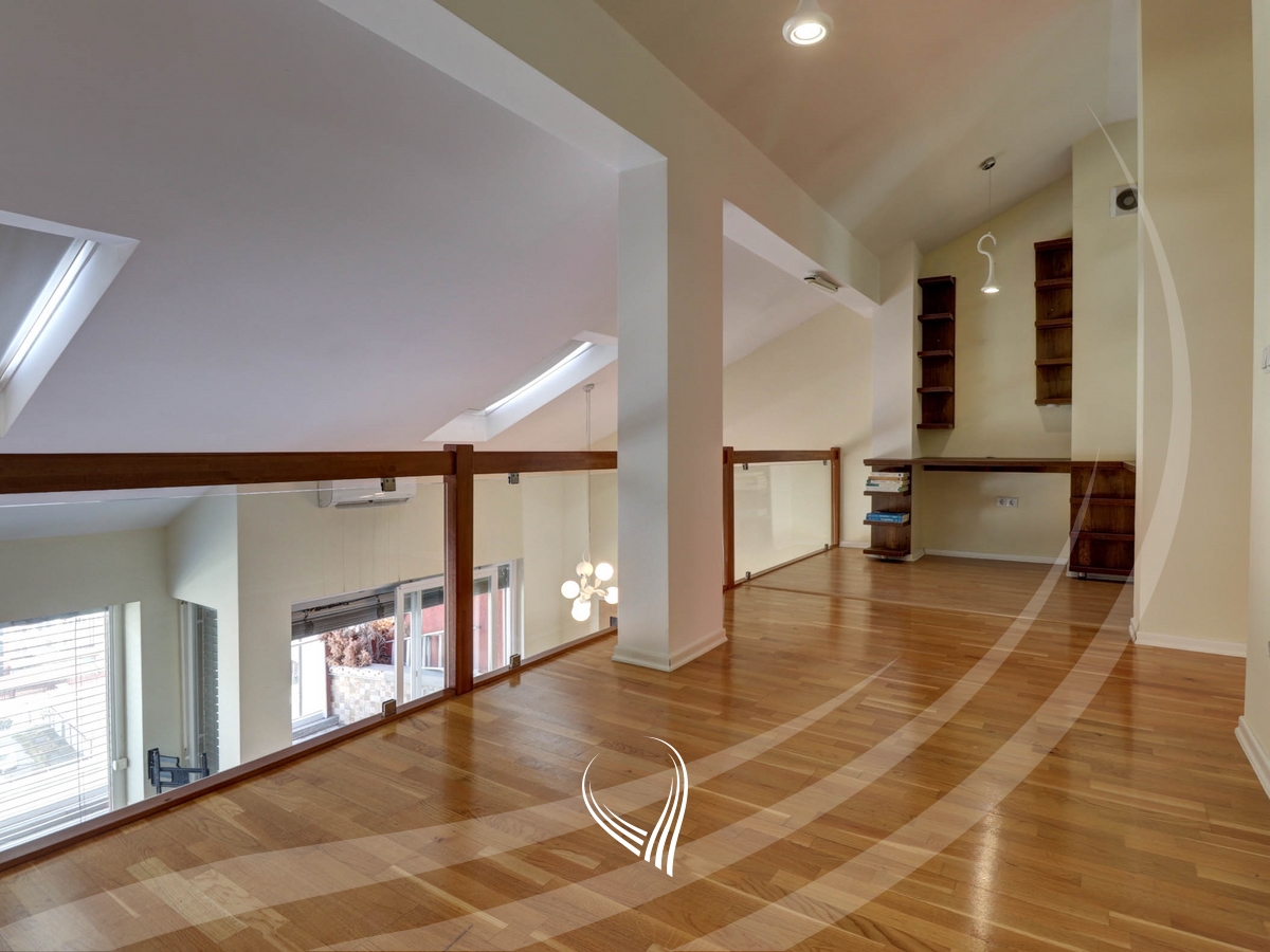 Duplex penthouse 123m2 for sale in Arbëria neighborhood - Dragodan6