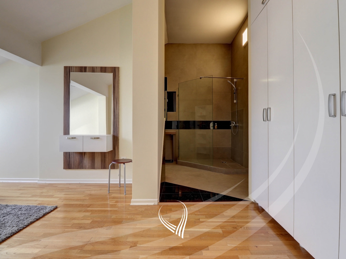 Duplex penthouse 123m2 for sale in Arbëria neighborhood - Dragodan11