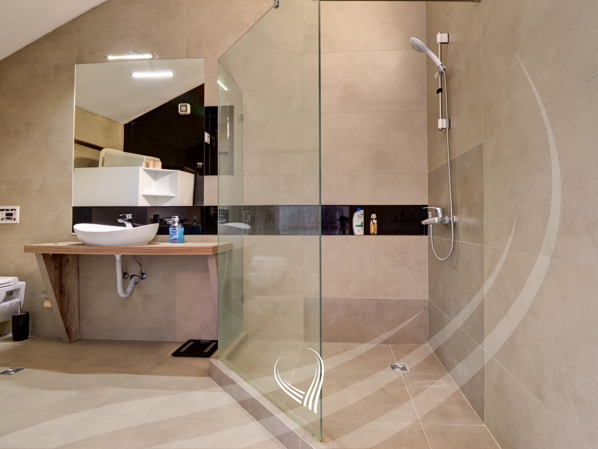 Duplex penthouse 123m2 for sale in Arbëria neighborhood - Dragodan12