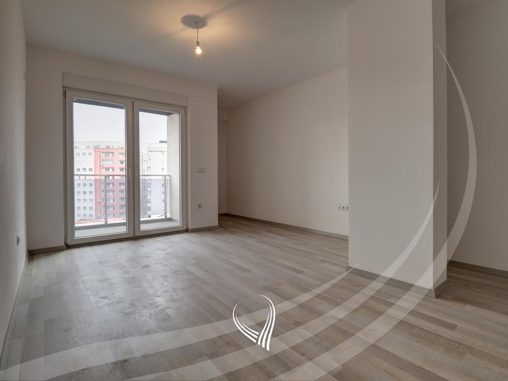 Banesë me 2 dhoma gjumi në shitje në lagjen Tophane