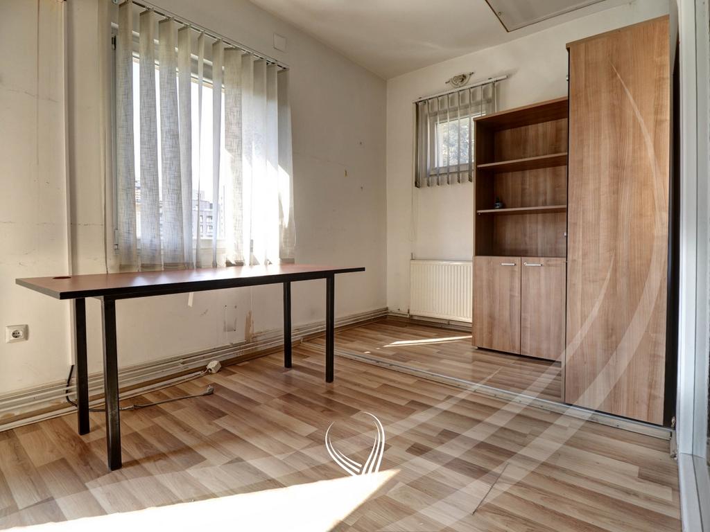 Zyre 400m2 for rent in Aktash neighborhood6