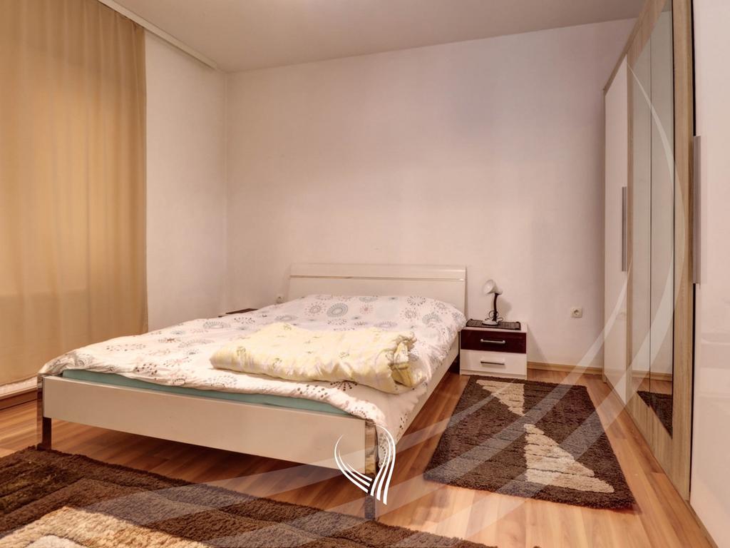 Shtëpi me 4 dhoma gjumi në shitje në lagjen Arbëria – Dragodan10