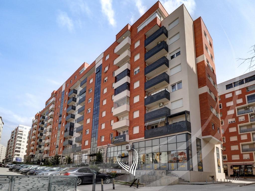 Banesë me 2 dhoma gjumi në shitje në lagjen Mati 1 – Kompleksi “Blini”14