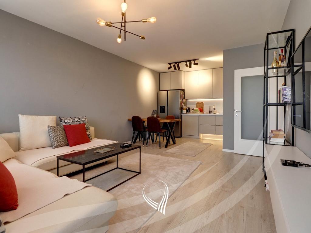 Banesë me 2 dhoma gjumi në shitje në lagjen Mati 1 – Kompleksi “Blini”2