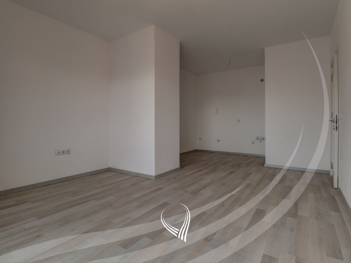 Banesë me 2 dhoma gjumi në shitje në lagjen Tophane2