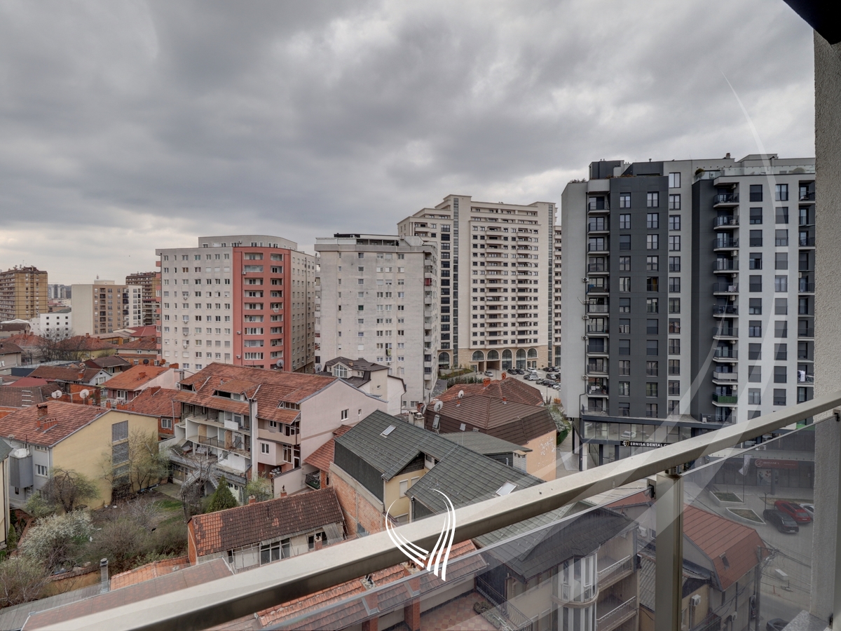 Banesë me 2 dhoma gjumi në shitje në lagjen Tophane8