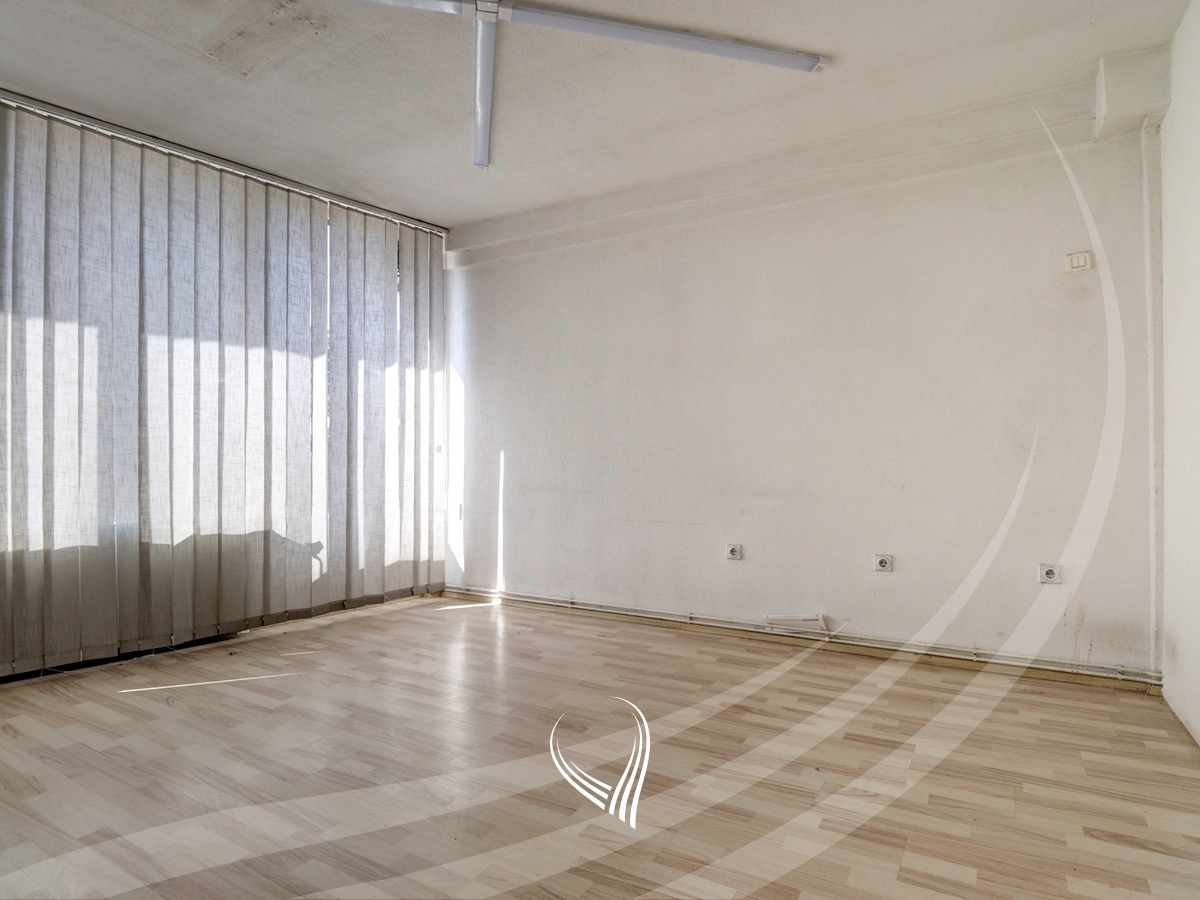 Zyre 400m2 for rent in Aktash neighborhood8