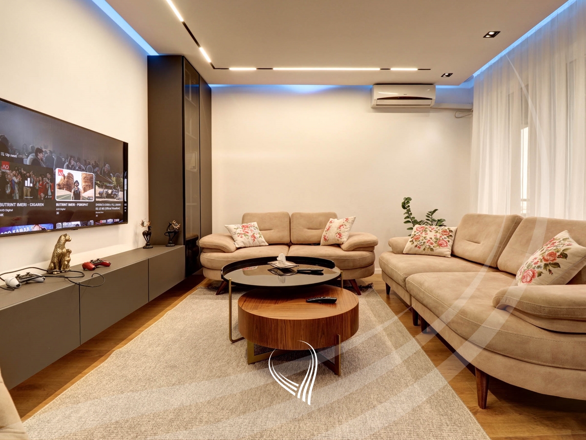 Shtëpi me 4 dhoma gjumi në shitje në lagjen Arbëria – Dragodan1