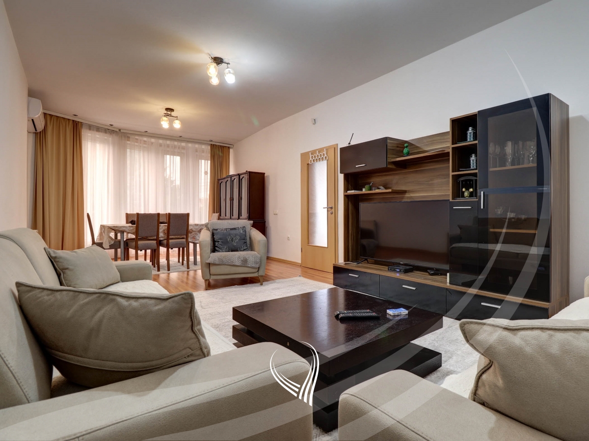 Shtëpi me 4 dhoma gjumi në shitje në lagjen Arbëria – Dragodan4