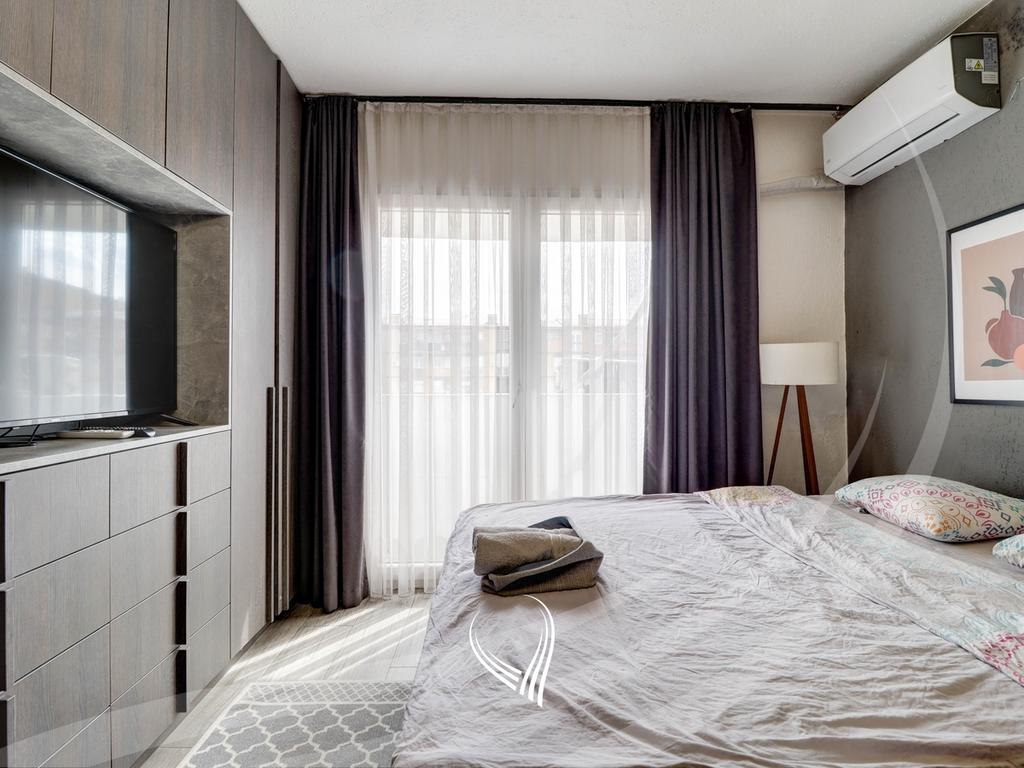 Garsonierë në shitje në lagjen Dardania – Santea3