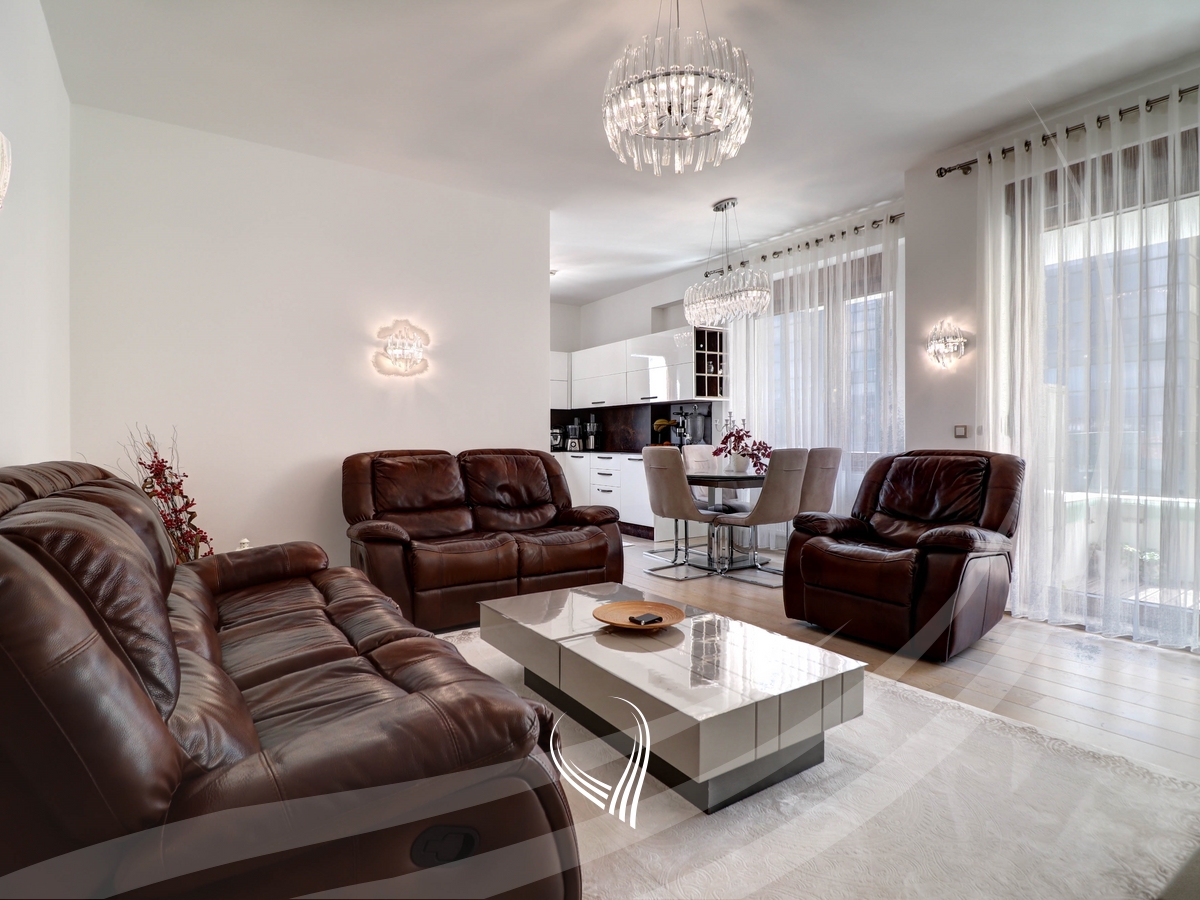 Banesë me 2 dhoma gjumi në shitje në lagjen Lakrishtë – Nartel Center1