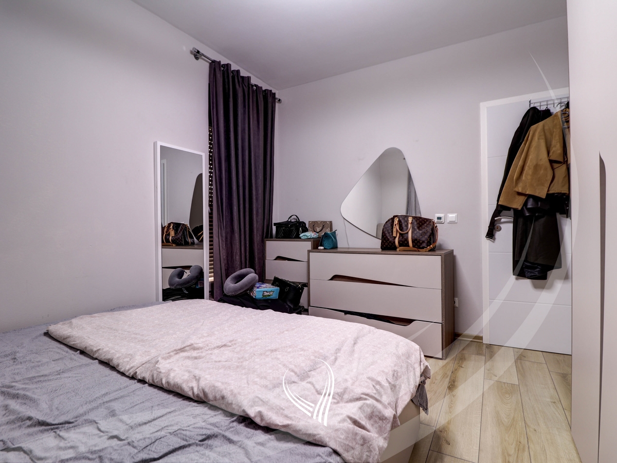 Banesë me 2 dhoma gjumi në shitje në lagjen Mati 1 – Euro Abi5