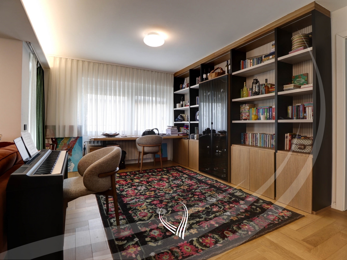 Banesë me 3 dhoma gjumi me qira në Qendër4