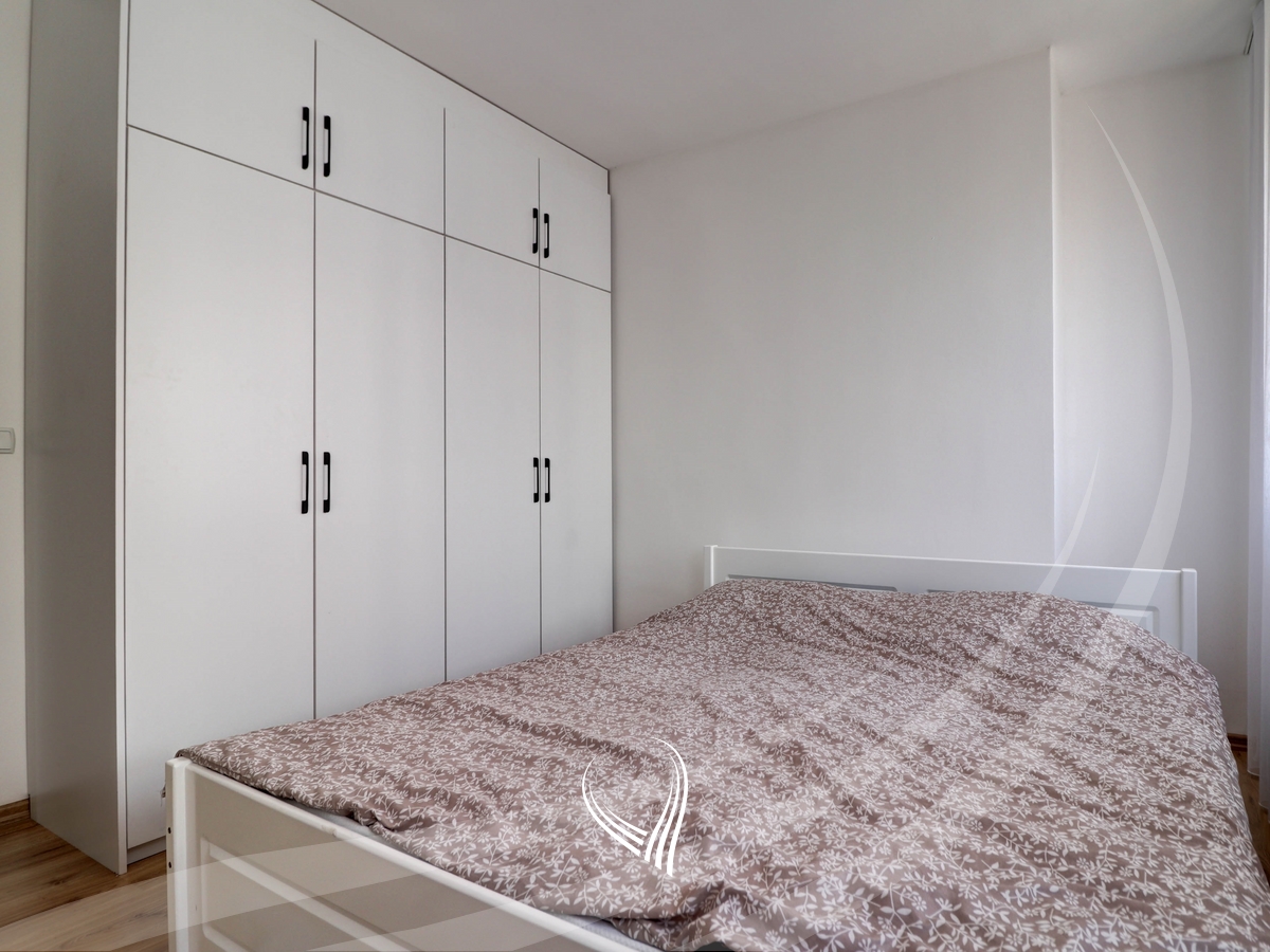 Banesë me 3 dhoma gjumi me qira në lagjen Arbëria – Dragodan8