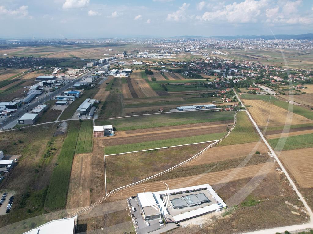 133.65-acre land for sale in Llapllasellë – near the roundabout by KFC2