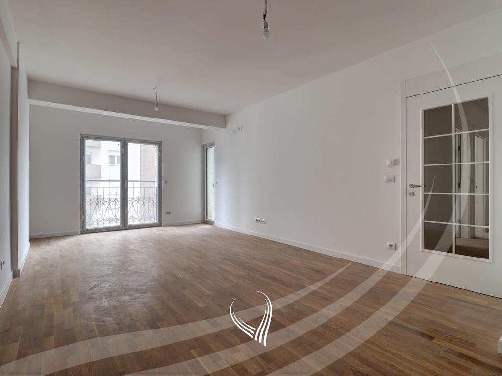 Zyre me 3 dhoma pune me qira në lagjen Aktash – INON