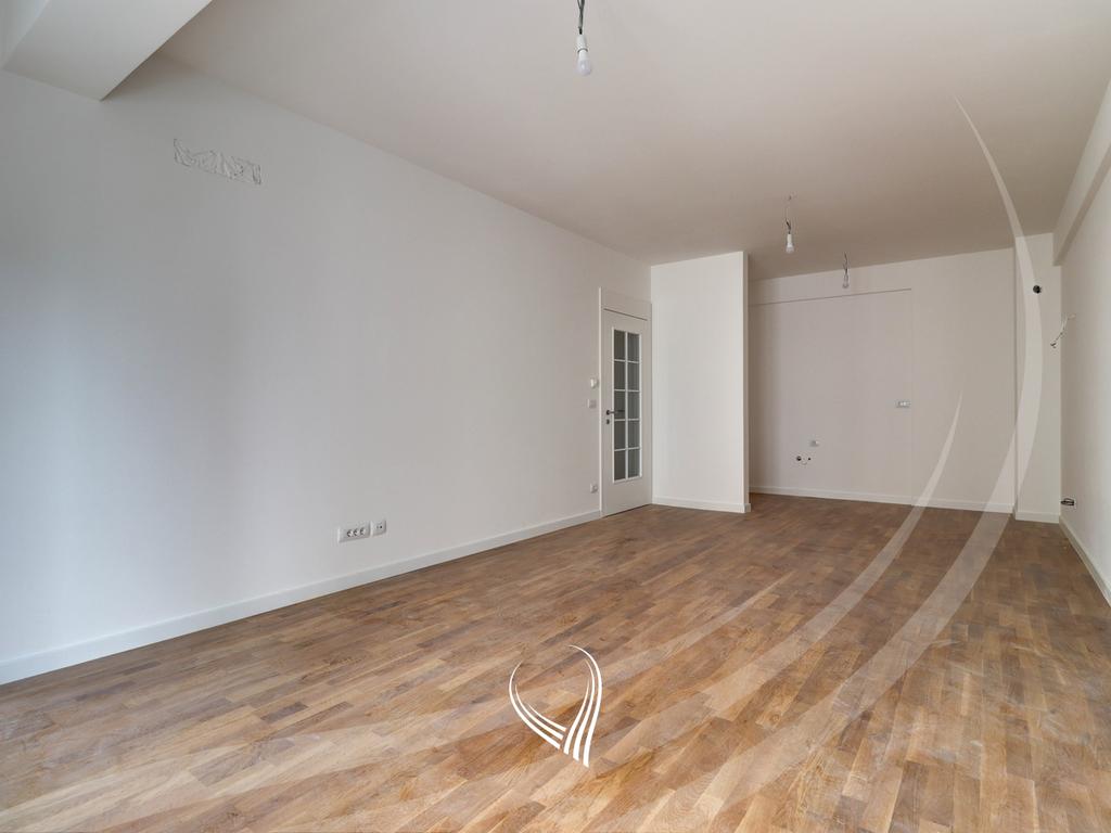 Zyre me 3 dhoma pune me qira në lagjen Aktash – INON2