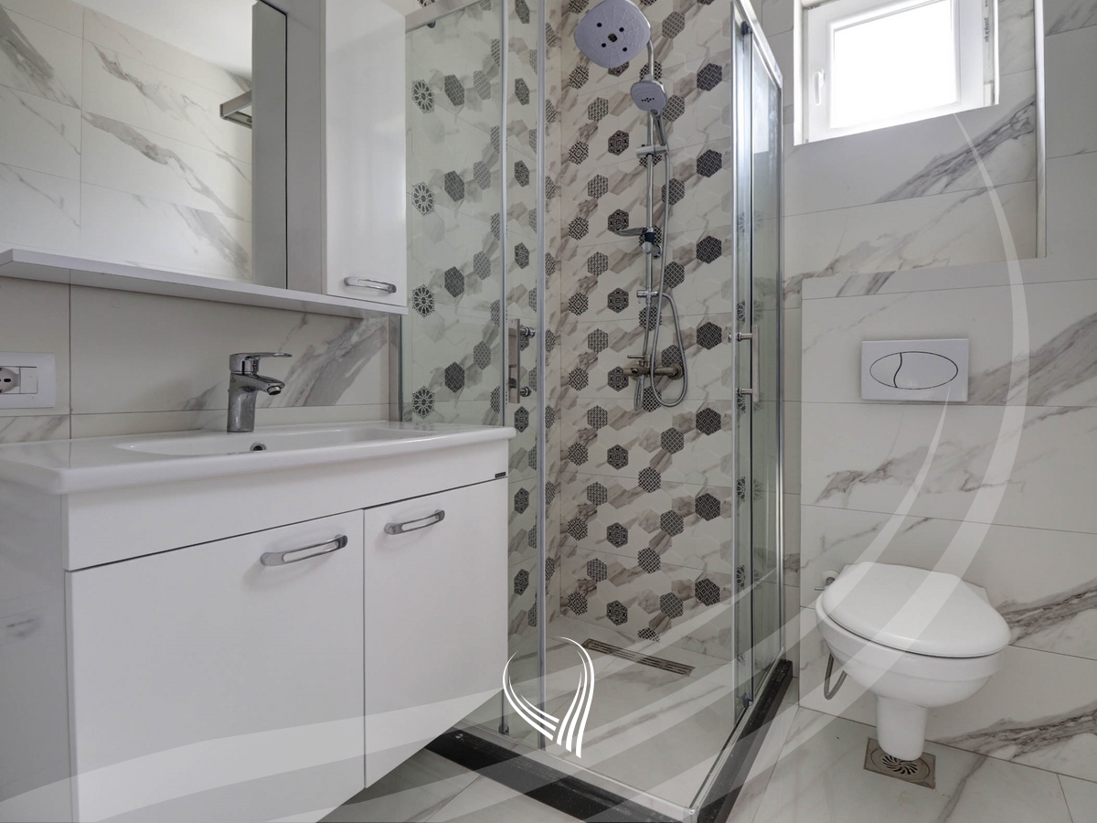 Shtëpi me 4 dhoma gjumi me qira në lagjen Prishtina e Re12