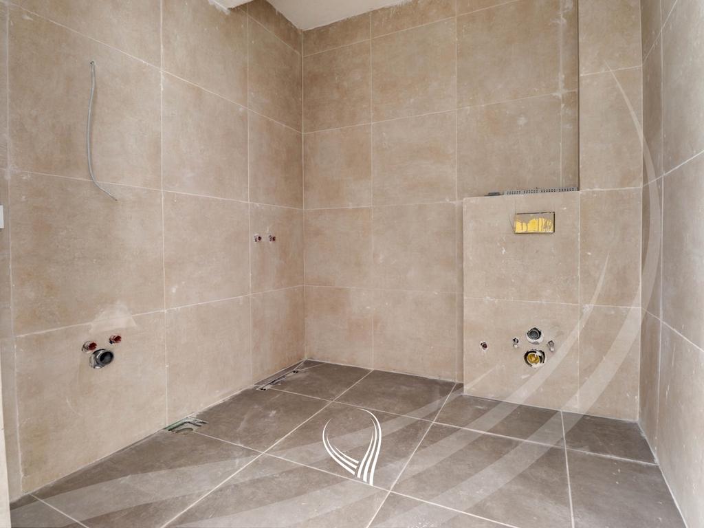 3-bedroom apartment for sale in the Prishtina e Re neighborhood7