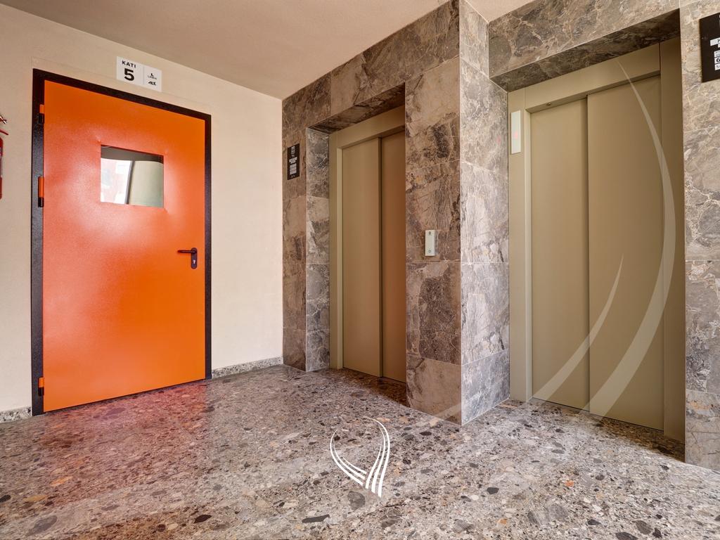 Banesë me 2 dhoma gjumi me qira në lagjen Mati 114