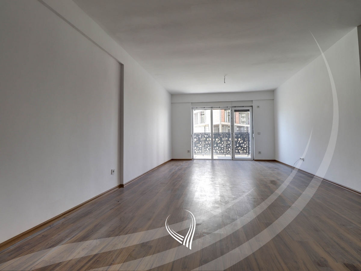 3-bedroom apartment for sale in the Prishtina e Re neighborhood1