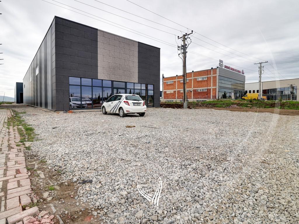 Warehouse 630m2 for rent in Suhadoll