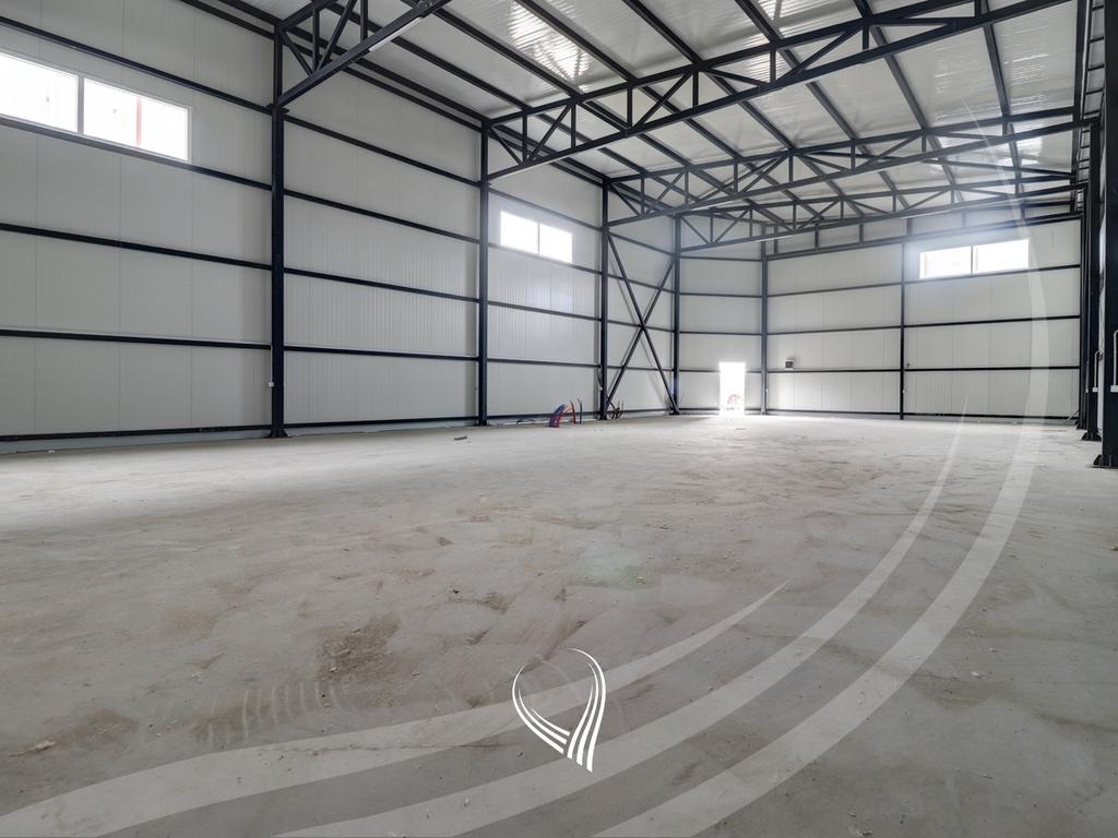 Warehouse 630m2 for rent in Suhadoll2
