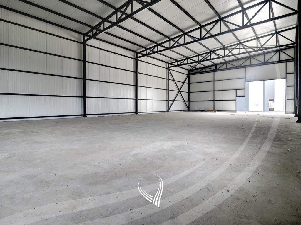 620m2 warehouse for rent in Suhadoll4